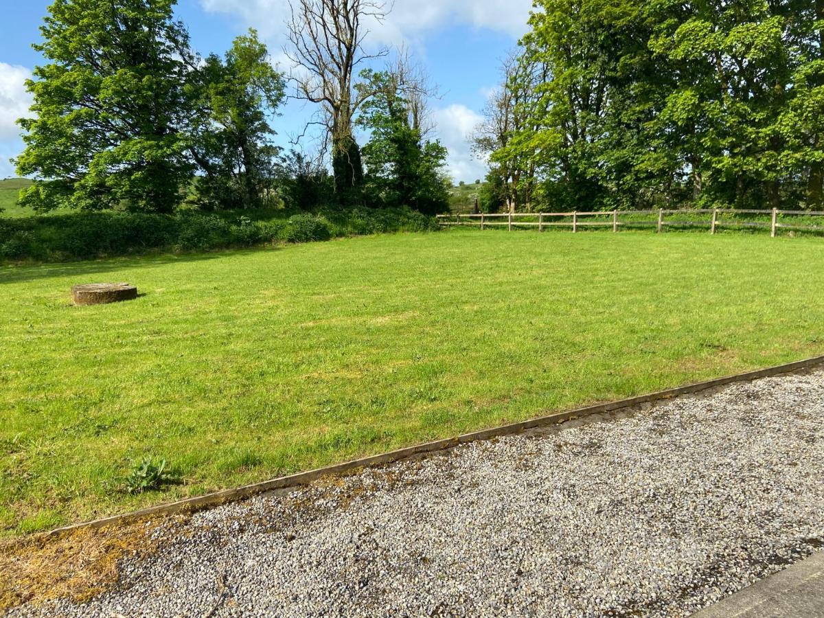 Vila Higgins House Ballyhaunis Exteriér fotografie